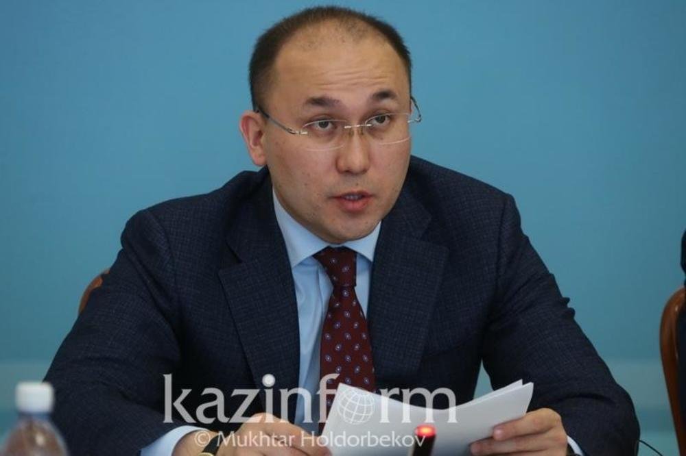 Даурен Абаев рассказал о казахстанском опыте внедрения блокчейн