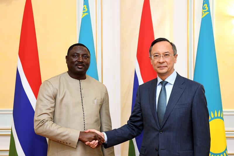Казахстан и Гамбия нацелены на развитие сотрудничества
