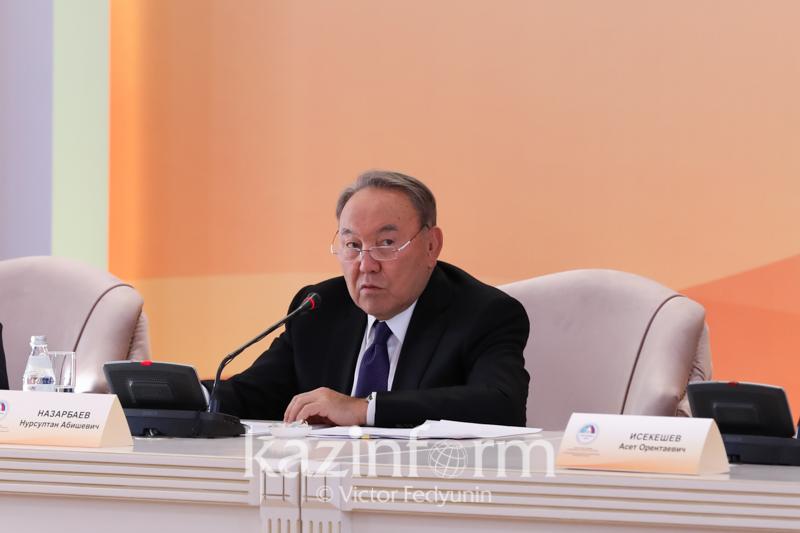 Нурсултан Назарбаев подвел итоги работы Форума межрегионального сотрудничества Казахстана и России