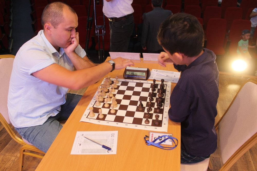 Шахматный турнир памяти Дауренбека Ахметова (фоторепортаж)