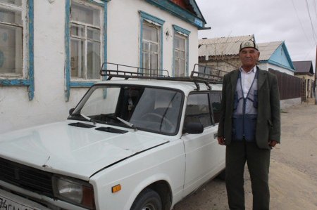 ЖЕЛАНИЮ  ТРУДИТЬСЯ  ВОЗРАСТ  НЕ  ПОМЕХА