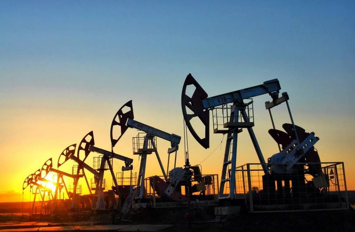 Рассмотрены проблемы нефтегазового сектора