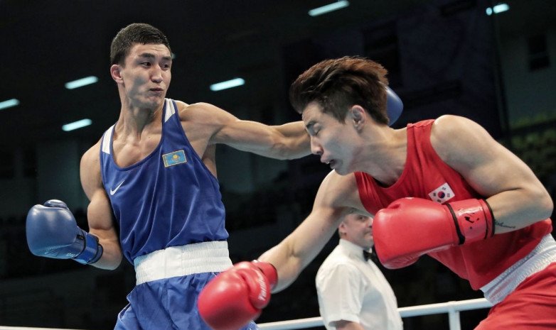 Сборная Казахстана по боксу празднует победы на турнире в Иордании