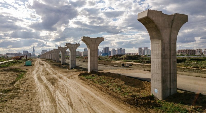 Деньги с недостроенного LRT могут потратить на пенсии казахстанцев