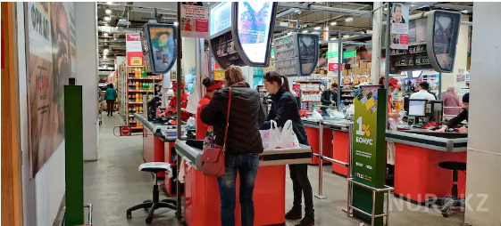 Все супермаркеты и продуктовые магазины в Казахстане будут работать до 18.00