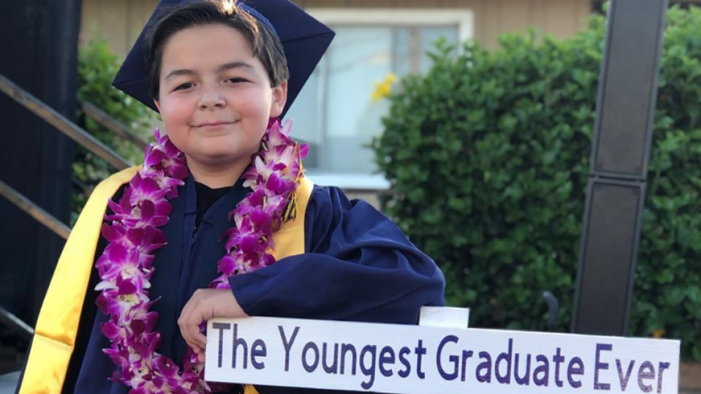 13-летний подросток окончил колледж с четырьмя дипломами