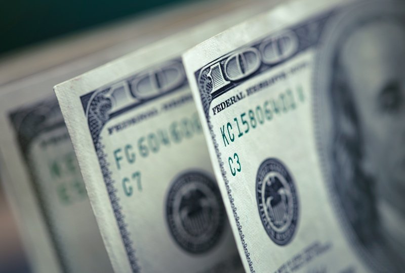 Нацбанк назвал официальный курс доллара на 18 июня