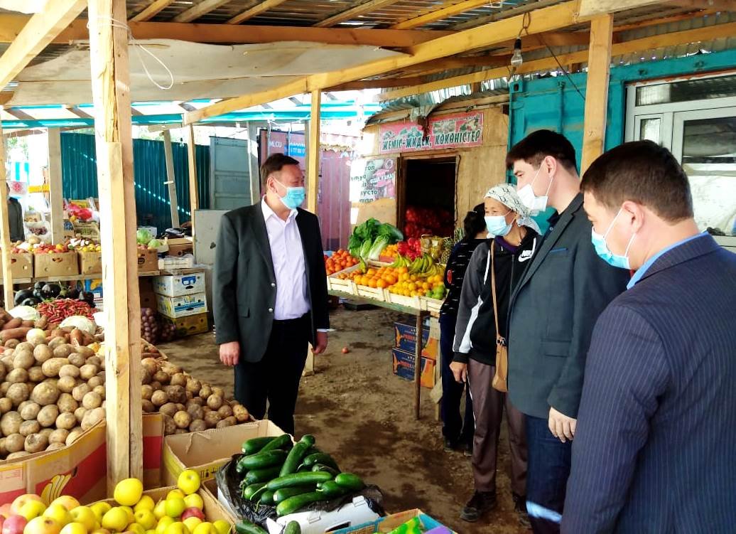 Аким района Асылбек Шаменов посетил ряд объектов поселка Жалагаш